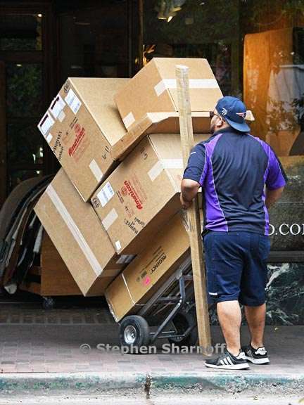 delivering boxes graphic